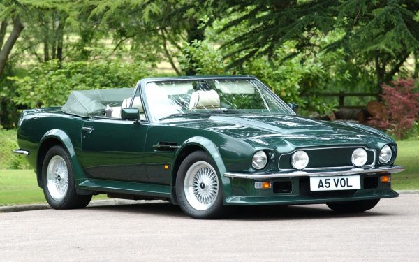 1986-Aston-Martin-V8-Vantage-Volante