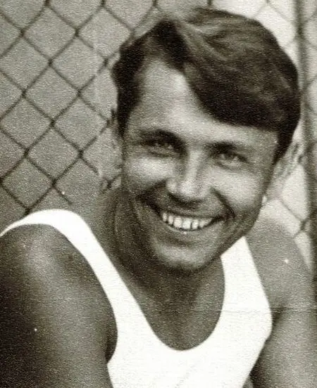 3-leonid-rogozov-kendi-apandisit-ameliyatini-yapan-adam