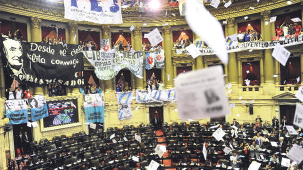 arjantin-parlamentosu-ulkelere-gore-secim-barajlari