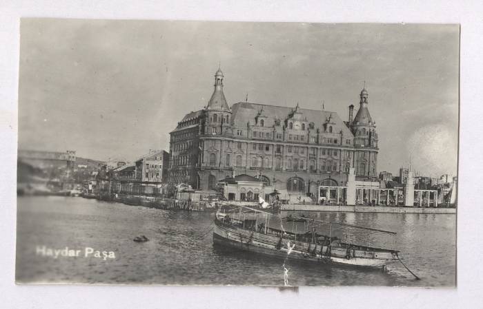 3-siyah-beyaz-hattı-haydarpasa-tren-istasyonu-gari