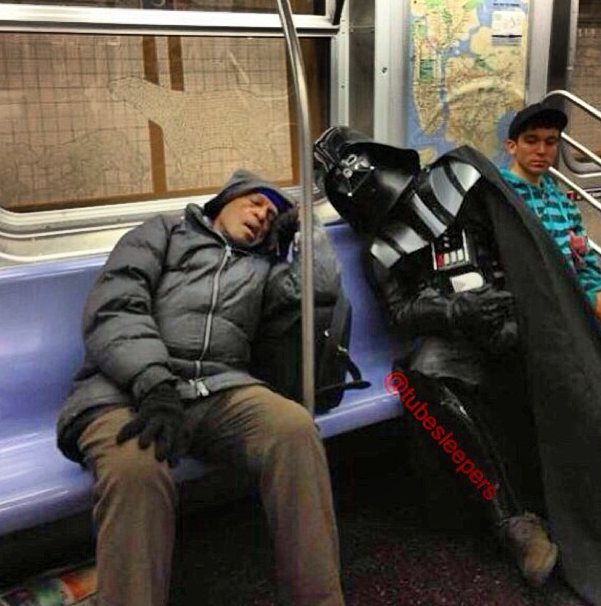 metroda uyuyanlar (6)