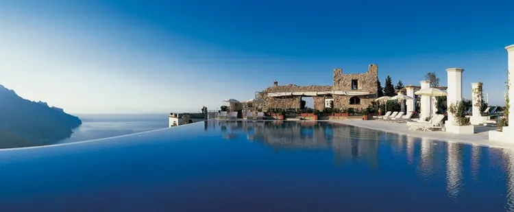 hotel-carus-italya