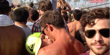 İnsanlar Öpüşürken Fotoğraflarını Çeken Adamın Hüzünlü Hikayesi