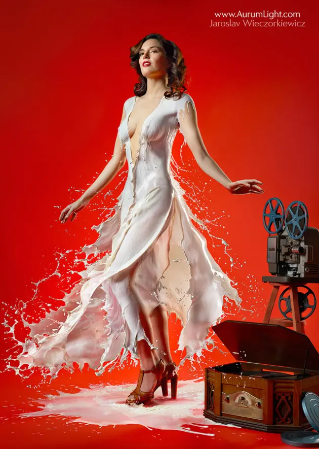 aktris-kadin-pin-up-sut-kiyafet