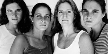 1975’den Bu Yana Her Yıl Kendi Fotoğraflarını Çeken 4 Kız Kardeş