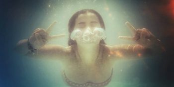 Şahtı Şahbaz Oldu: En Su Altı 18 Instagram Fotoğrafı