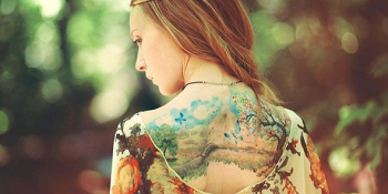 Vücudu Tuval Yapmak: Sulu Boya Görünümlü En Sanatsal 26 Dövme