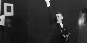 Hitler’in İflah Olmaz Bir Türkçe Pop Hayranı Olduğunun 14 Kanıtı