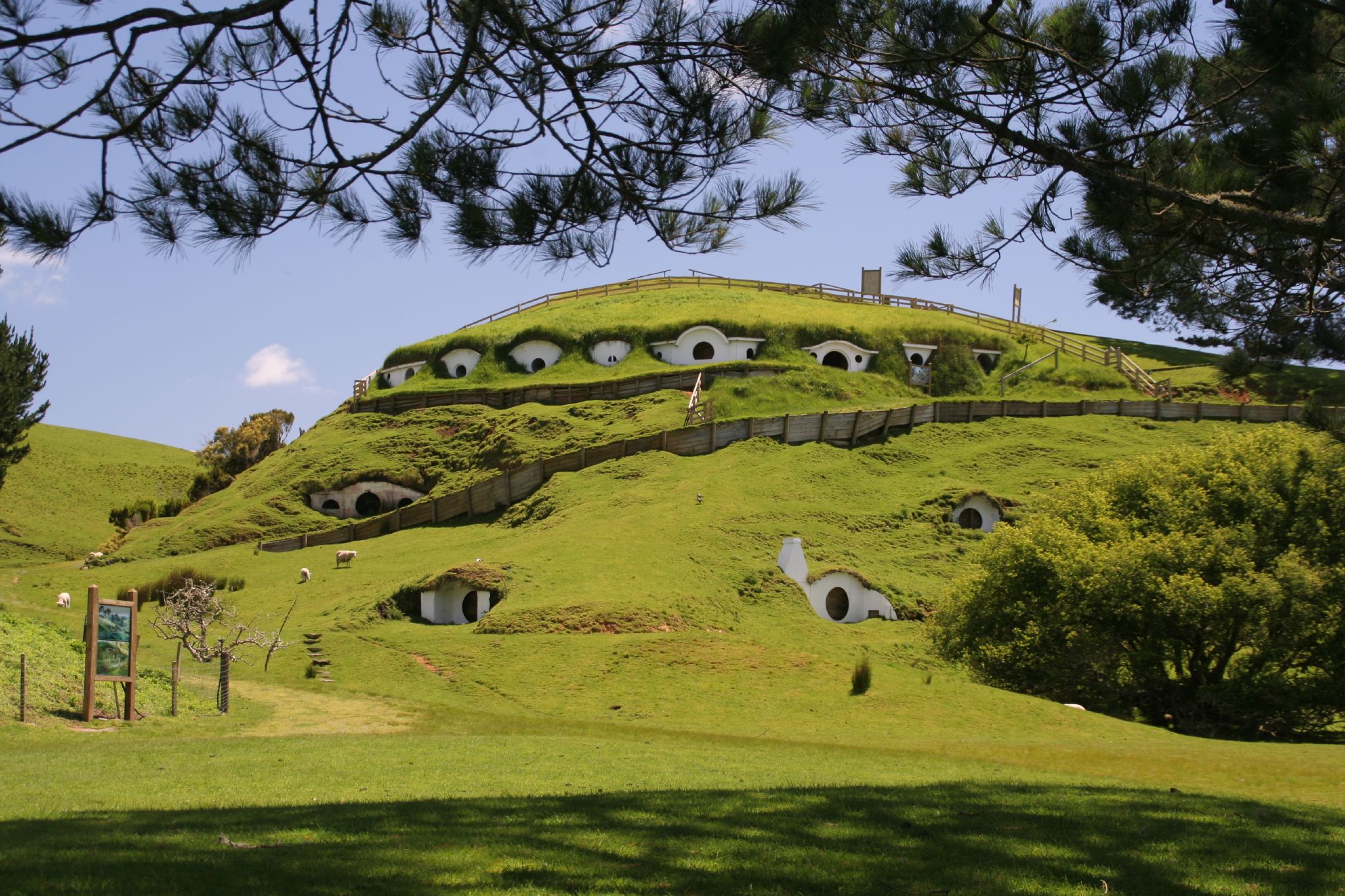 hobbit-koyu-yeni-zelanda