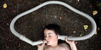 Otizmli Çocuğunu Anlayabilmek İçin Fotoğraflarını Çeken Yaratıcı Baba