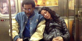 Metroda Hiç Tanımadığınız Birinin Omzunda Uyumak