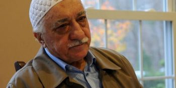 Gündem Çalkalanırken Siyasi Aktörlerin Dinlediği 22 Şarkı