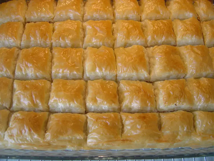 sutlu-nuriye