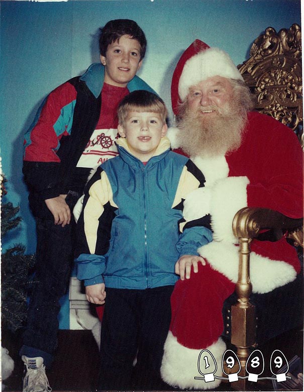 two-brothers-annual-santa-photos-34-years-10
