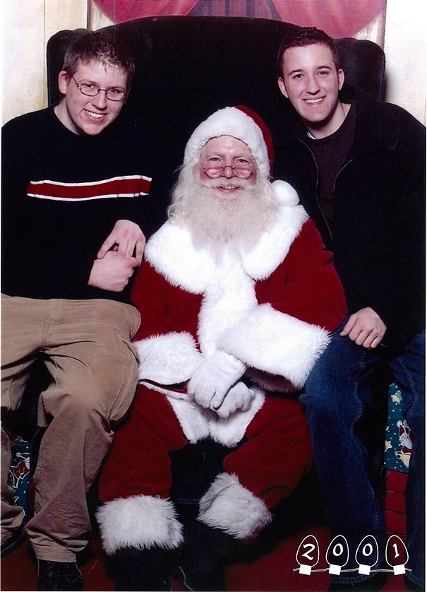 two-brothers-annual-santa-photos-34-years-22