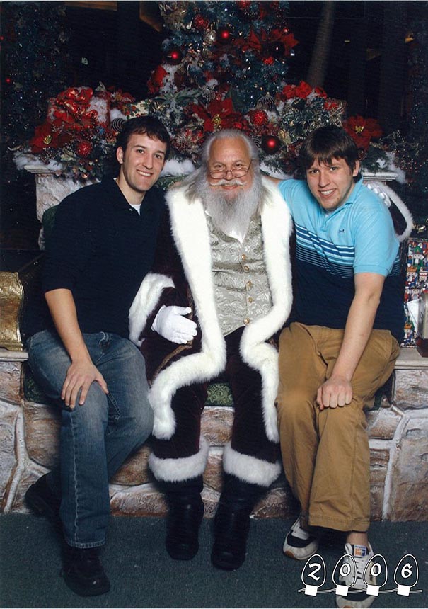 two-brothers-annual-santa-photos-34-years-27