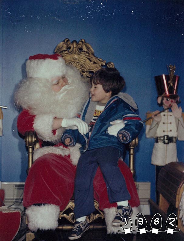 two-brothers-annual-santa-photos-34-years-3