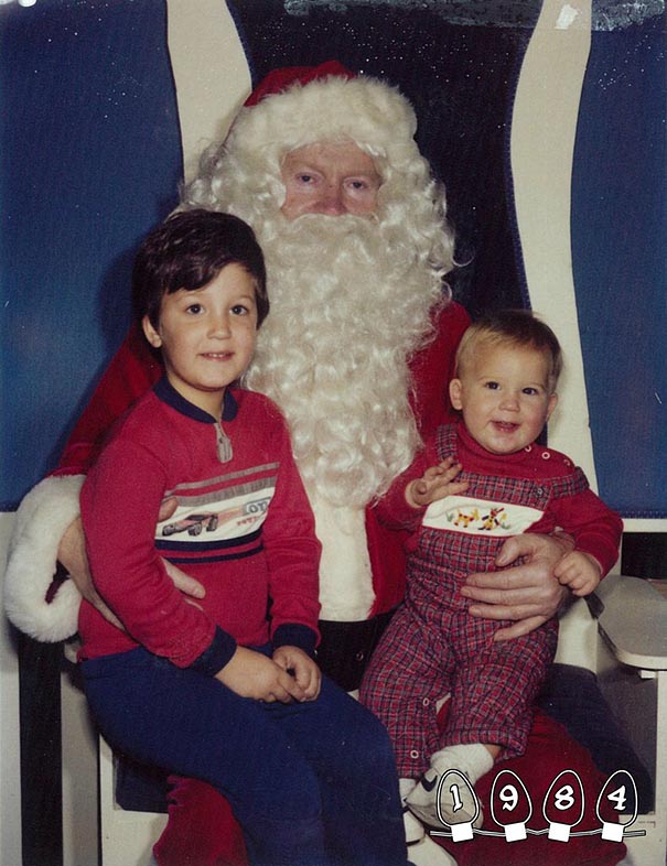 two-brothers-annual-santa-photos-34-years-5