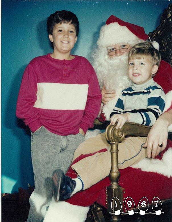 two-brothers-annual-santa-photos-34-years-8