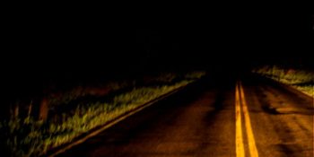 İnsanı Gece Yolculuğuna Sürükleyen 13 Tehlikeli Yol Şarkısı