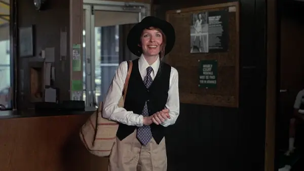 04 - annie hall costume