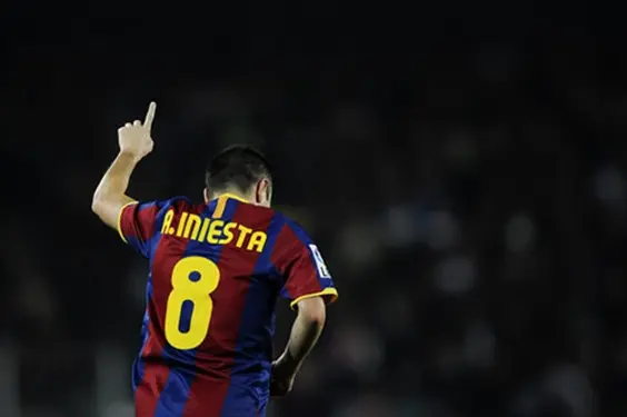 andres-iniesta-sekiz