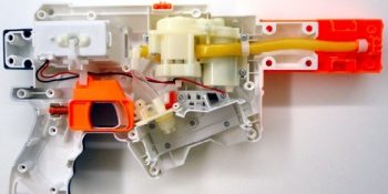 Yarısı Kesilerek İçinde Ne Olduğunu Öğrendiğimiz 22 Nesne