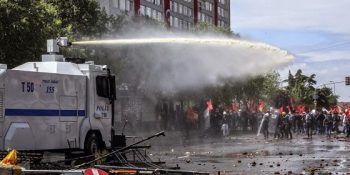 1 Mayıs 2014’ten Objektiflere Yansıyan 43 İbretlik Kare