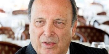 Dikkatle Dinlediğimiz Halde Hiçbir Şey Anlamadığımız 10 Açıklama