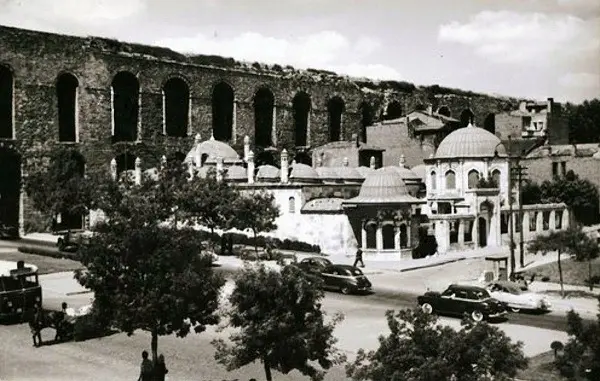 istanbul-universitesi-05