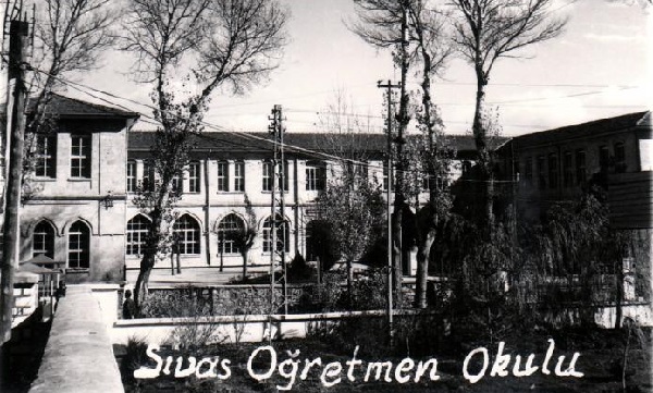 sivas-ogretmen-okulu