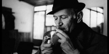 14 Şiiriyle Bir Başka Garipçi Şair Oktay Rifat