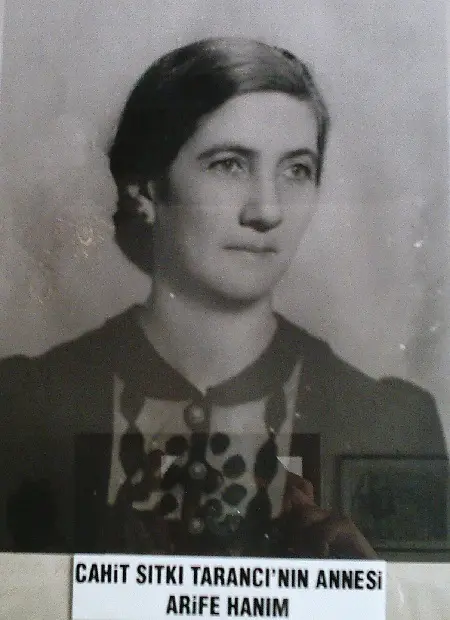 cahit-sitki-taranci-annesi