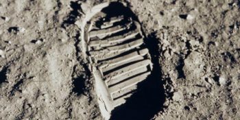 Ay’a Ayak Basanların Pek de Görülmemiş 9 Havalı Fotoğrafı