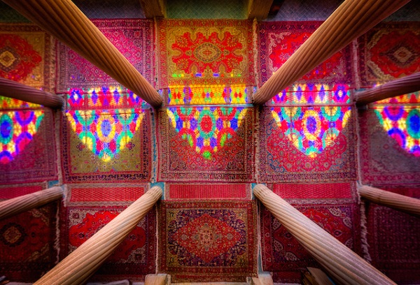 Columns-Colors-and-Light-Nasir-al-mulk-mosque-Shiraz-2013-ganji