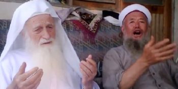 Ne Yaptıklarına Asla Anlam Veremediğimiz 13 Siyasi Parti Sempatizanı