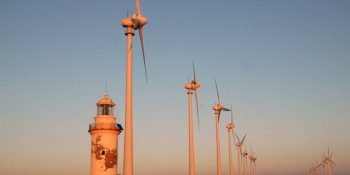 Yalnız, Cesur ve Romantik Türkiye Deniz Fenerleri