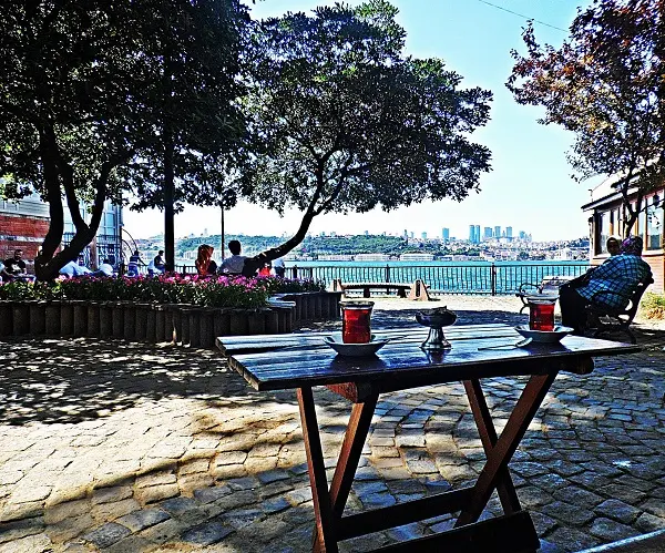 kuzguncuk-sahil-cay