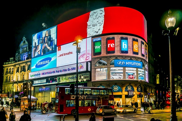 Piccadilly-Circus-listelist