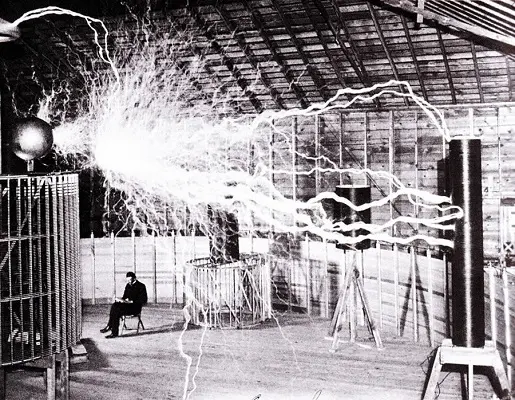 Tesla_listelist-654