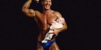 Yeri Geldiğinde Çocuğundan Daha Kıyak Olan 21 Baba Modeli