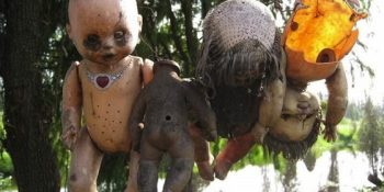 Kedilisinden Bebeklisine, Lanetli ya da Gizemli Olduğuna İnanılan 10 Tuhaf Ada