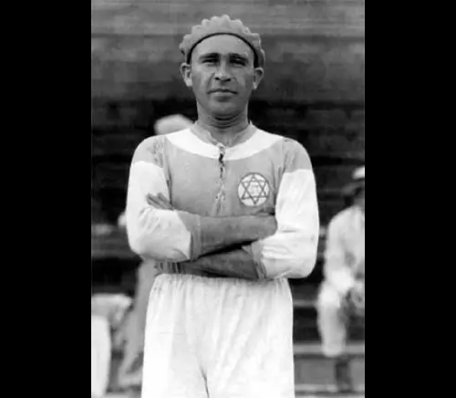 bela-guttmann-genclik