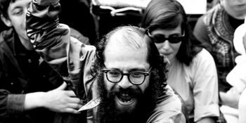 Tüm Bu Kitaplar Cennetten Çıktı: 34 Madde, Ginsberg, Uluma ve Sergisi