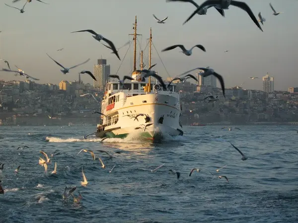 istanbul-bogaz-marti-vapur