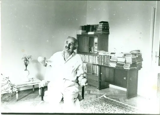 turan-dursun-odada