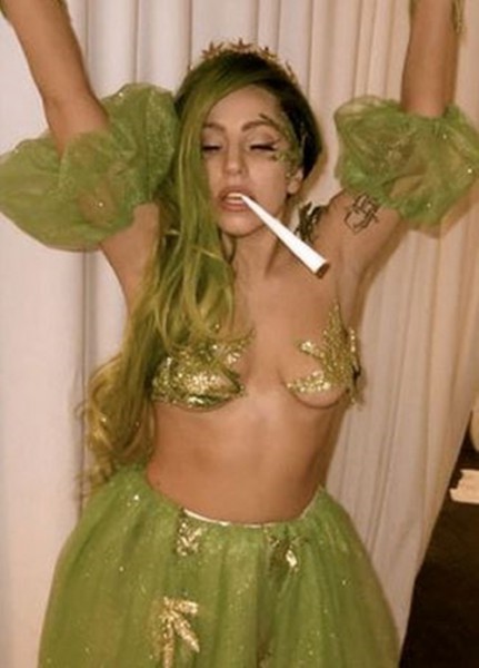 Lady-Gaga-The-Ganja-Queen