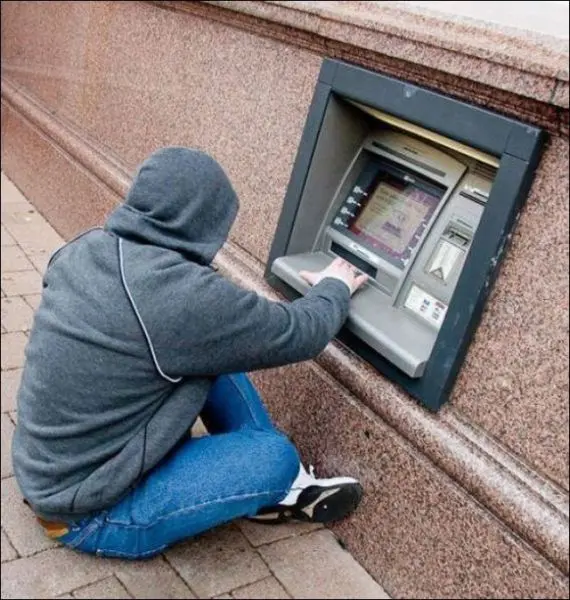 engin-bankamatik