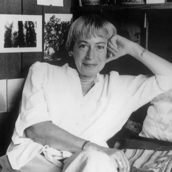 hugo-ve-nebula-odulleri-Le-Guin'e-listelist