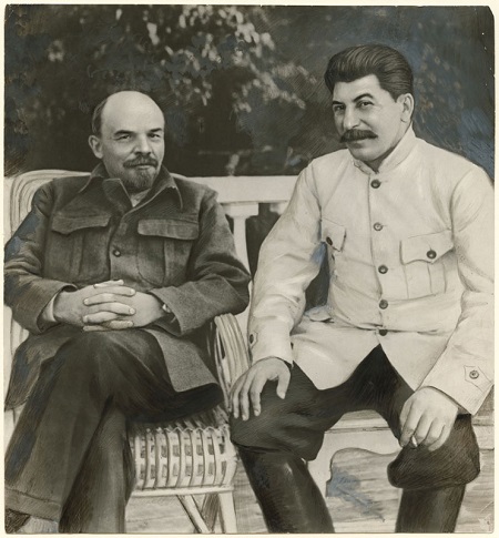 photo-manipulation-before-digital-age-lenin-stalin